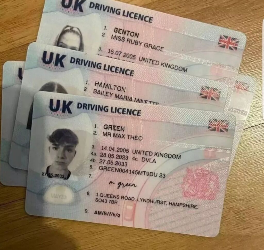 We offer you the possibility to buy drivers licence online without taking an exam or a practical test. DVLA approved UK driving licence.
